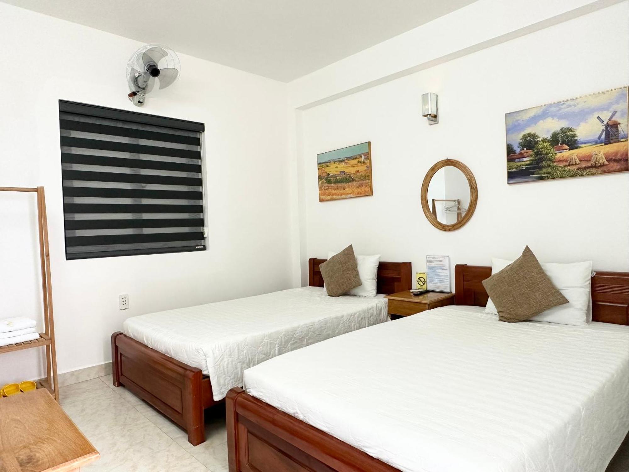 Ngoc Anh Hotel Chi Khu Co Ong Exterior photo